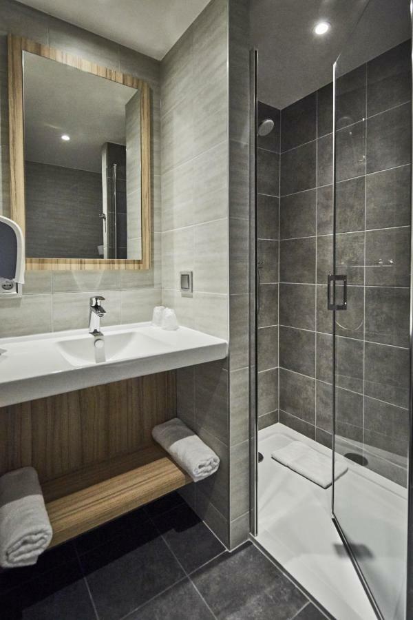 Kyriad Eco - Clermont Ferrand Estaing Exterior foto